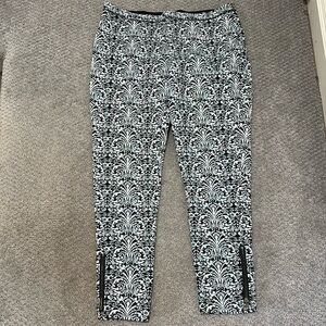 J. McLaughlin Paisley Scuba Stretch Leggings